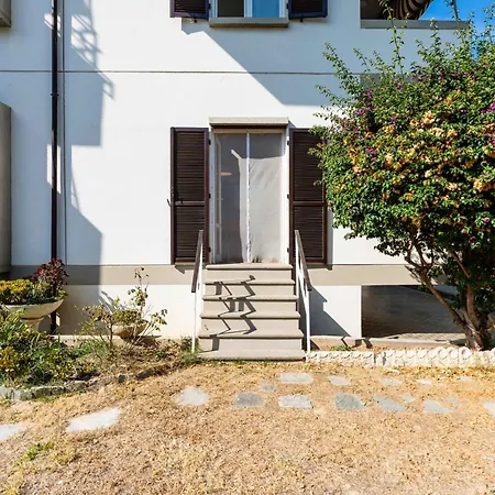 Due Passi Dal Mare By Interhome *