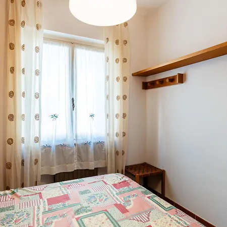 Due Passi Dal Mare By Interhome