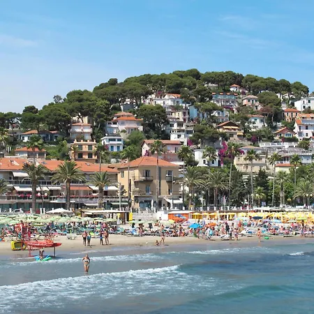 Due Passi Dal Mare By Interhome * Marina dʼAndora