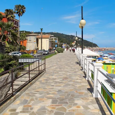 Due Passi Dal Mare By Interhome דירה