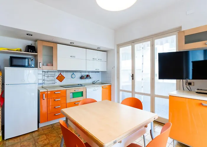 Lägenhet Due Passi Dal Mare By Interhome