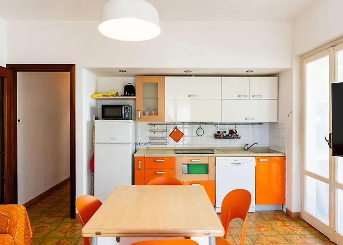 Due Passi Dal Mare By Interhome